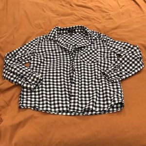 Forever 21 black and white women’s plaid long sleeve shirt